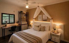 Hotel Casa Encantada